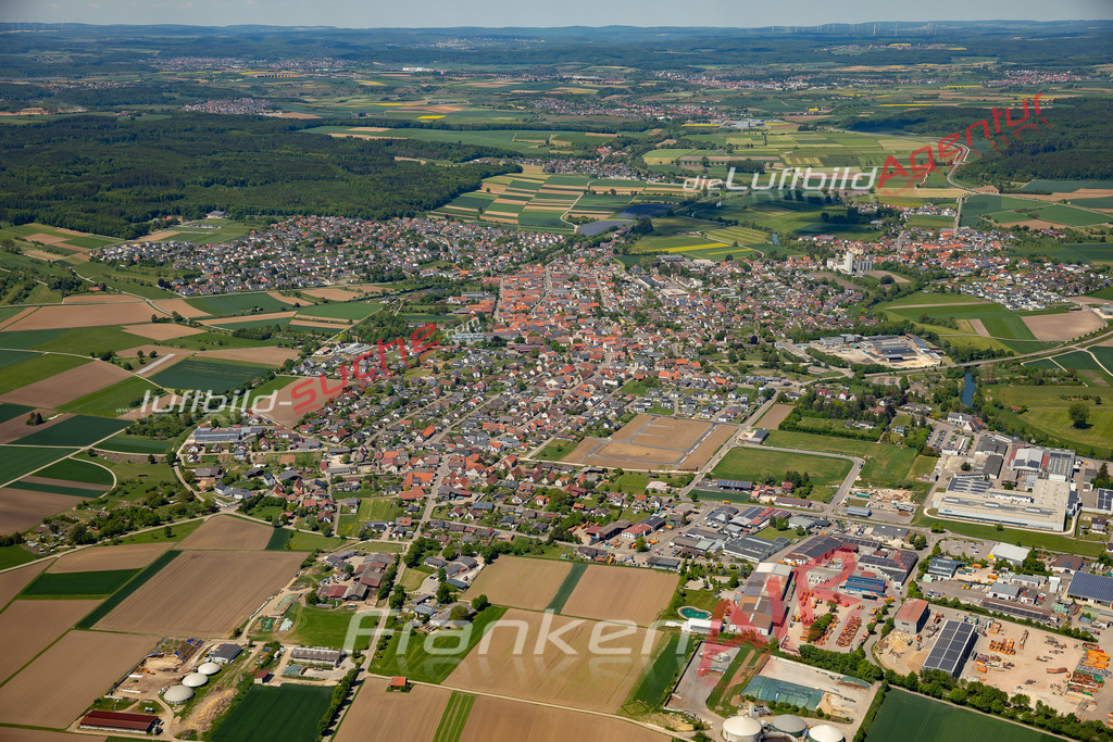 sontheim-an-der-brenz-luftbild-bestellen-612-jahr-2025 | Luftaufnahme von  Sontheim an der Brenz - Die Luftaufnahme wurde 2025 vom UL-Flugzeug heraus erstellt ( keine Drohne ) - Hochauflösende Luftaufnahme - für professionelle Ausdrucke geeignet. Die Geschenkidee !Mit Lizenz und Bildrechte bestellbar