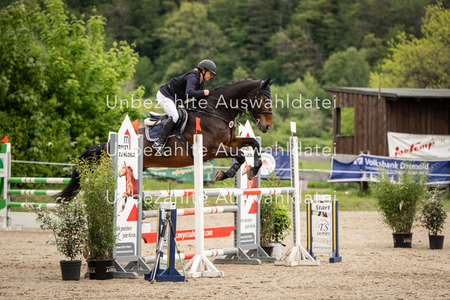 Bad_Meinberg_07132 | saradresslerfotografie - Realisiert mit Pictrs.com