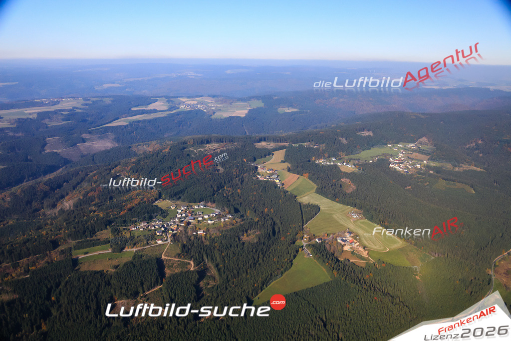 Die Luftaufnahme Schnaid (vordere) - Wallenfels wurde vom UL-Flugzeug (keine Drohne) aus fotografiert.Hohe Druck- Auflösung-die Geschenkidee!