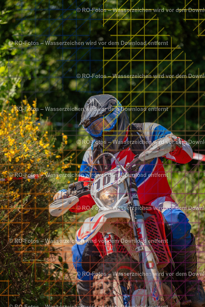 Wolfshausen 2 Lauf -1446 | Sportfotografie von RO-Fotos: Motorsport, Motocross, Enduro, Laufveranstaltungen und Triathlon. Professionelle Fotos von Sportlern und Events. - Realisiert mit Pictrs.com