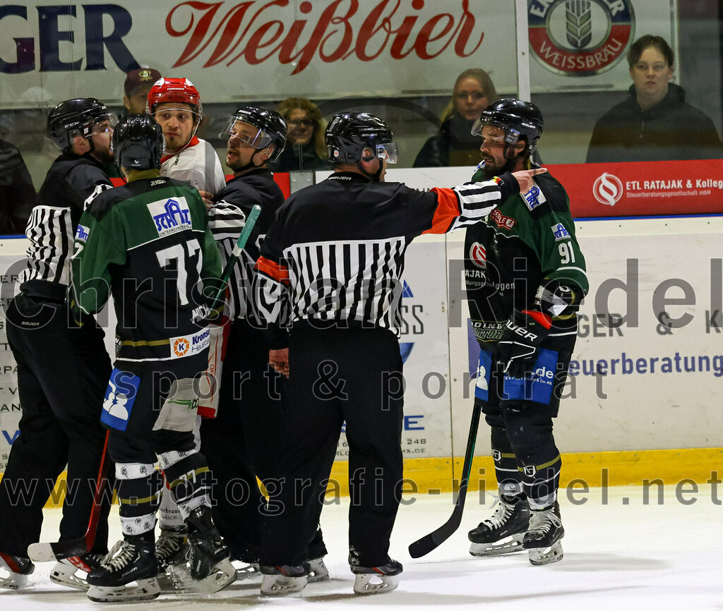 2023-03-14_061_TSV_Erding_gegen_TEV_Miesbach | Erding, Deutschland, 14.03.2023:
Eishockey, Bayernliga Playoffs 2022 / 2023, Halbfinale, TSV Erding gegen TEV Miesbach, Endergebnis: 5:3

Foto: Christian Riedel / fotografie-riedel.net