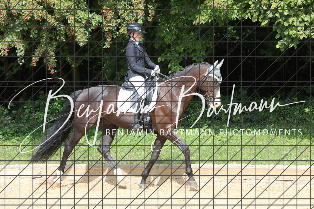 AZ2A2086 | Benjamin Bartmann Photomoments