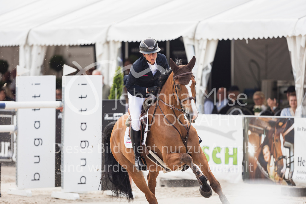 250601_MayDays_GP-568 | Deine schönsten Turniermomente als professionelle Fotos! Entdecke hochwertige Pferdesport-Fotografie im Online-Shop. Jetzt Fotos finden & bestellen!