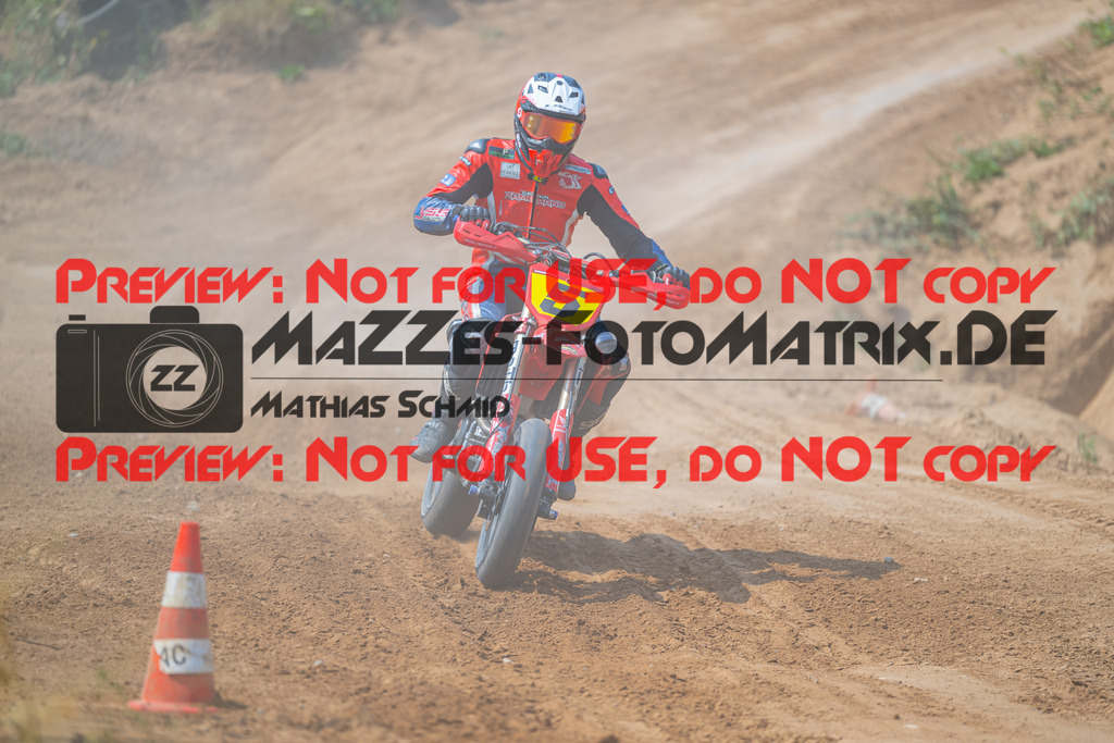 MaZZes-Fotomatrix-20260816-618057 | S2