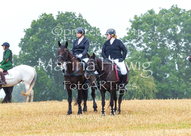 Jagd Kletkamp 26-02807_MarinaHewig | Fotografie, FotoArt, PferdesportArt, Pferdesportfotografie, Landschaftsfotografie, Reisefotografie, Reise, Pferde - Realisiert mit Pictrs.com