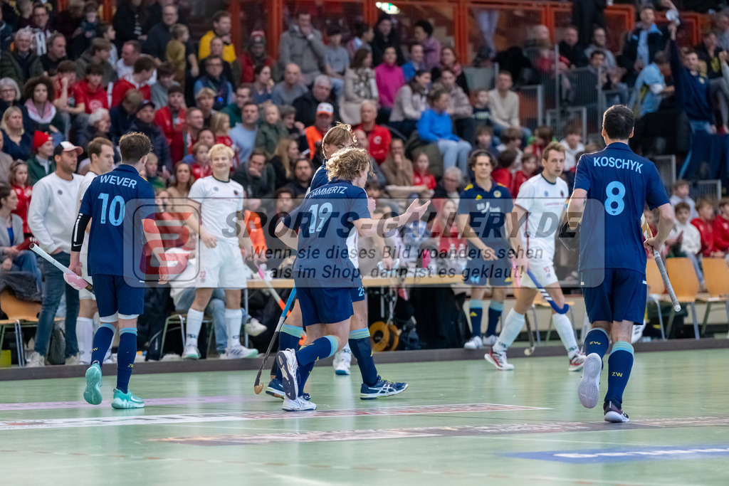 HK_20250118_101743 | 1/4 Finale 1. Bundesliga Halle Herren Crefelder HTC - Zehlendorfer Wespen am 18.1.2025 Halle Glockenspitz, Krefeld , John Dammertz ( Zehlendorfer Wespen #19 )