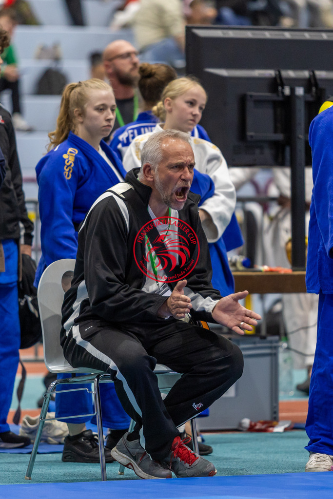 Internationaler Adler Cup 2024 | Foto vom Internationalen Adler Cup Judo Turnier im Sport- und Freizeitzentrum Kalbach im Oktober 2024 - Realisiert mit Pictrs.com