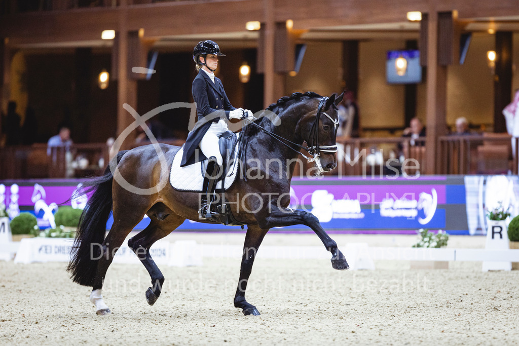 240417_Riyadh_Dressage-139 | Deine schönsten Turniermomente als professionelle Fotos! Entdecke hochwertige Pferdesport-Fotografie im Online-Shop. Jetzt Fotos finden & bestellen!
