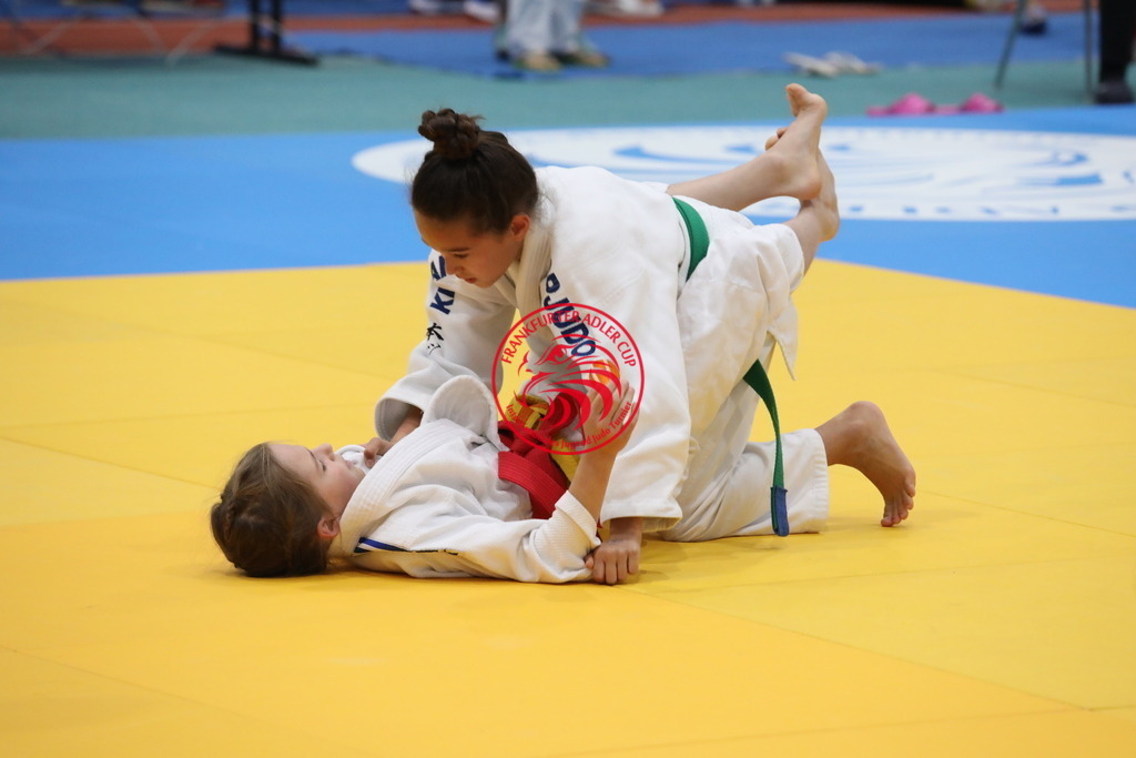 1J7A3005 | Fotos vom Adler Cup - Pictures from Adler Cup

Hier findet Ihr alle Eindrücke und großen Momente der Adler Cup Wochenenden. Here you will find all impressions and great moments of the Adler Cup weekends. - Realisiert mit Pictrs.com