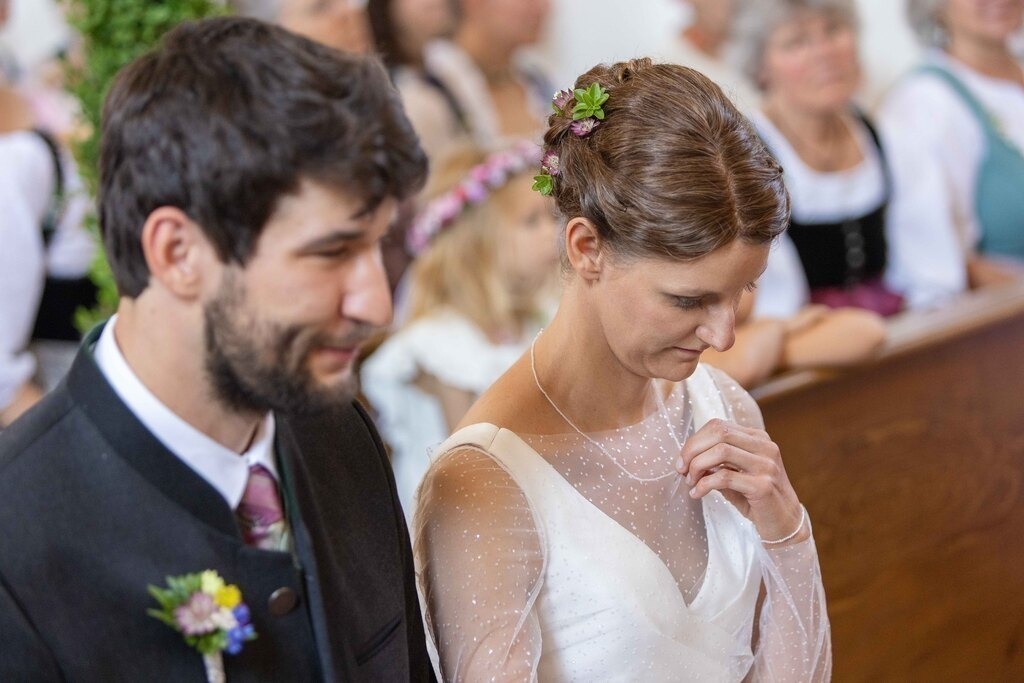 HZ-BS-367 | Professionelle Fotografin mit Fachgeschäft in Lenggries & im Landkreis Bad Tölz Wolfratshausen. Hochzeitsreportage, Familienfotos, Newborn-, Babybauch-, Pass- & Businessfotos.Alles Rund ums Foto