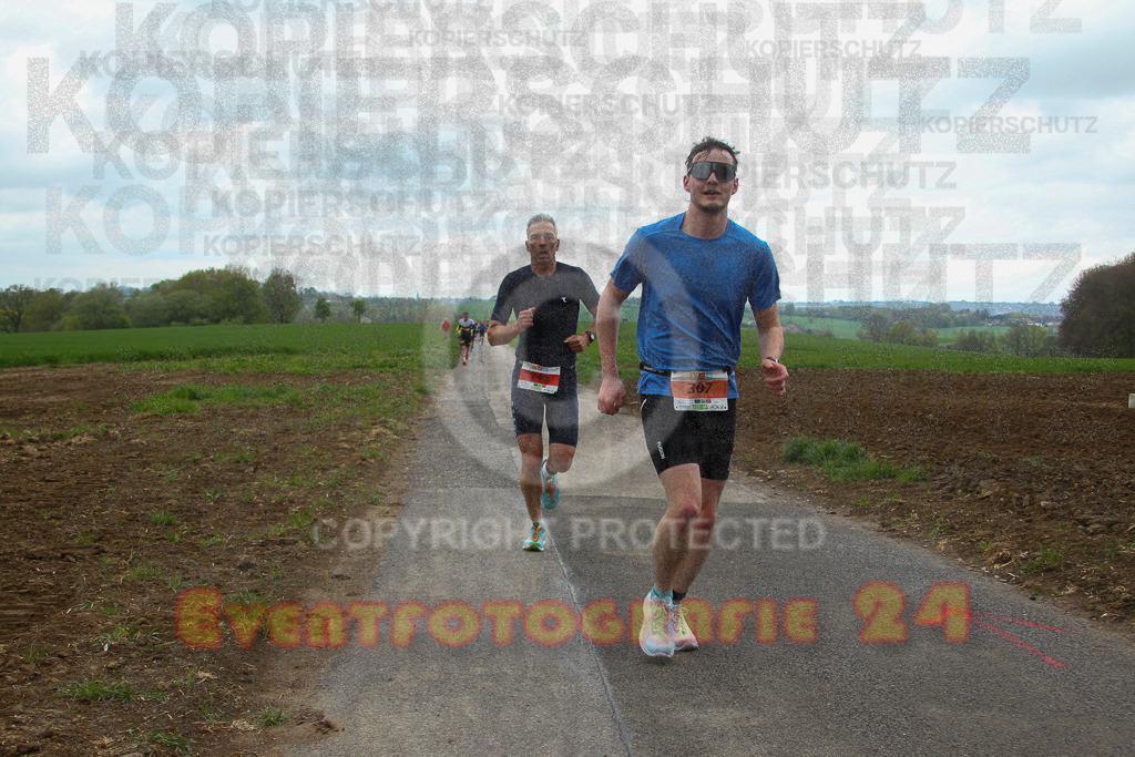 250413_1125_EV4_7716 | Sportfotografie im Rhein-Sieg Kreis, Köln, Bonn, NRW, Rheinland Pfalz, Hessen, etc. Unser Tätigkeitsfeld umfasst den Laufsport vom Volkslauf über den Marathon, Duathlon, Triathon bis zum Ultralauf wie Kölnpfad Ultra oder Schindertrail.