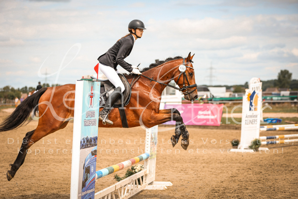 06.SoSpWB00042 | Leoni Ertmer Photography - Realisiert mit Pictrs.com