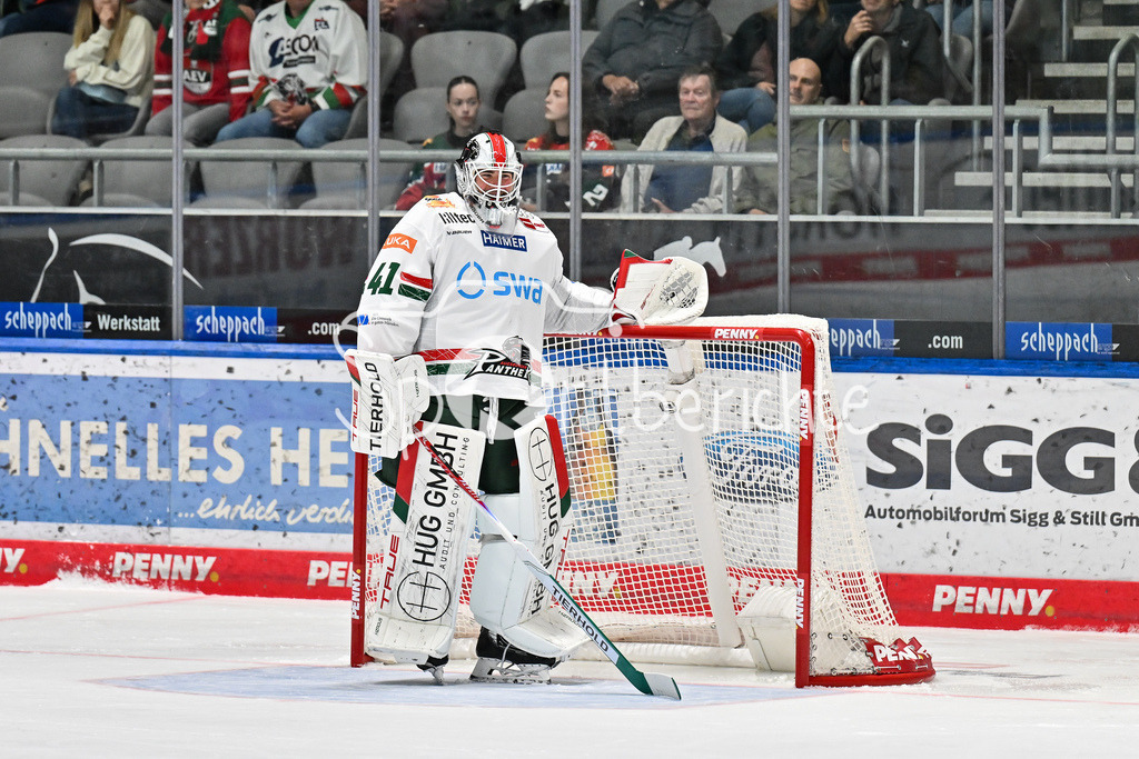 Augsburger Panther - Steinback Black Wings Linz | im Bild AEV Keeper Peyton JONES (Augsburger Panther 41) / Einzelfoto / Freisteller / Testspiel: Augsburger Panther - Steinback Black Wings Linz; Curt Frenzel Stadion am 05.09.2025
