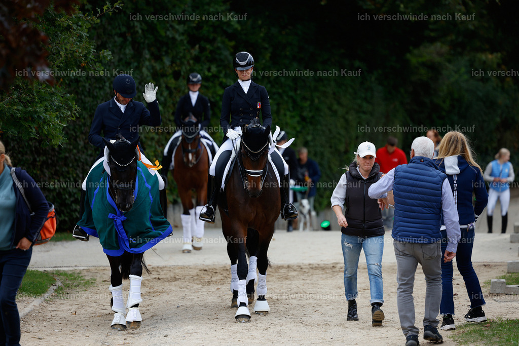 11-Siegerehrung-Dressur S___-StoibPH-814 | working equitationturnier fotograf videograf stoibphotography marixx film working equitation deutschland reitsport turnierfotografie eventfotografie equestrian events
