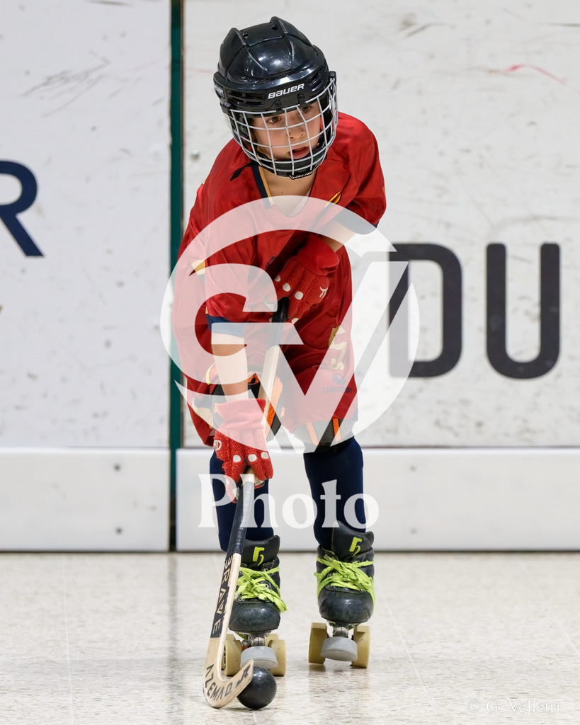 U13  - Geneve RHC v HC Munsingen W  |  during the U13  match between Geneve RHC and HC Munsingen W  at Centre sportif de la queue d'arve in Geneve, Switzerland