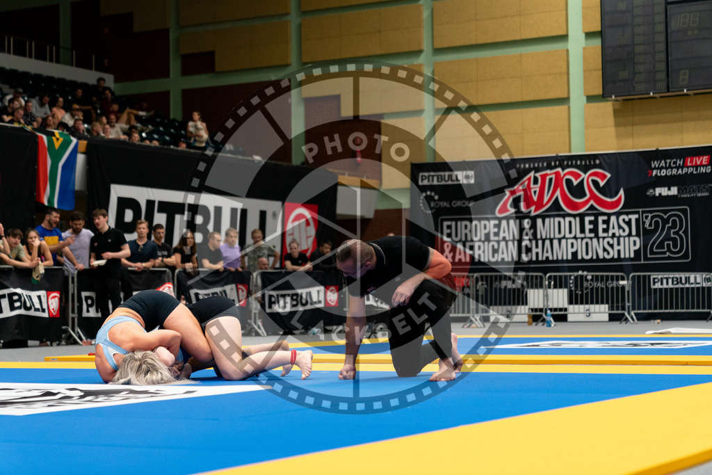 20230916PBB7572 | Fighters compete during the grappling tournement ADCC Trials (European, Middle East and African Championship) in Warsaw, Poland, on September 16, 2023.