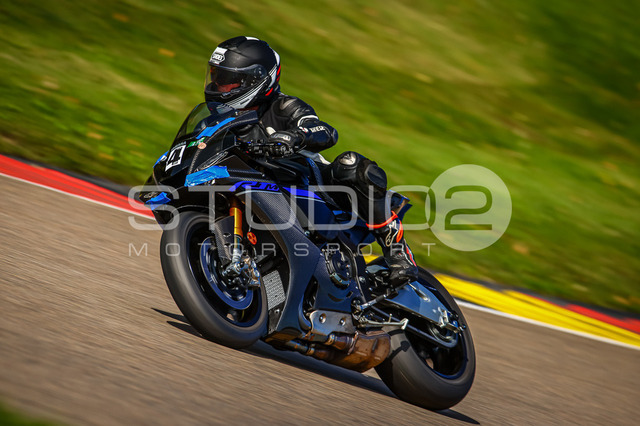 0004-250918SR-004_4 | Deine Full-Service-Agentur für ✔️Videoproduktionen und ✔️Motorsportfotografie Jetzt Angebot anfragen!