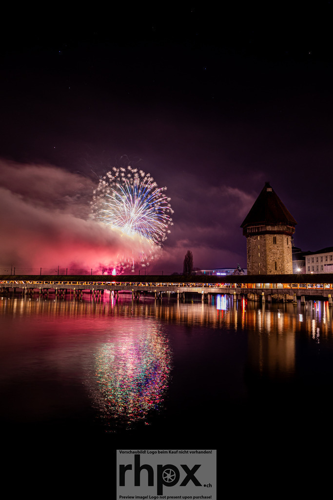  Neujahrszauber Luzern 2025 | Stimmungsvolle Fotokunst aus Luzern. Erlebe den Pilatus, den See und die Stadt Luzern in exklusiven Aufnahmen in der Fotogalerie & Shop. - Realisiert mit Pictrs.com