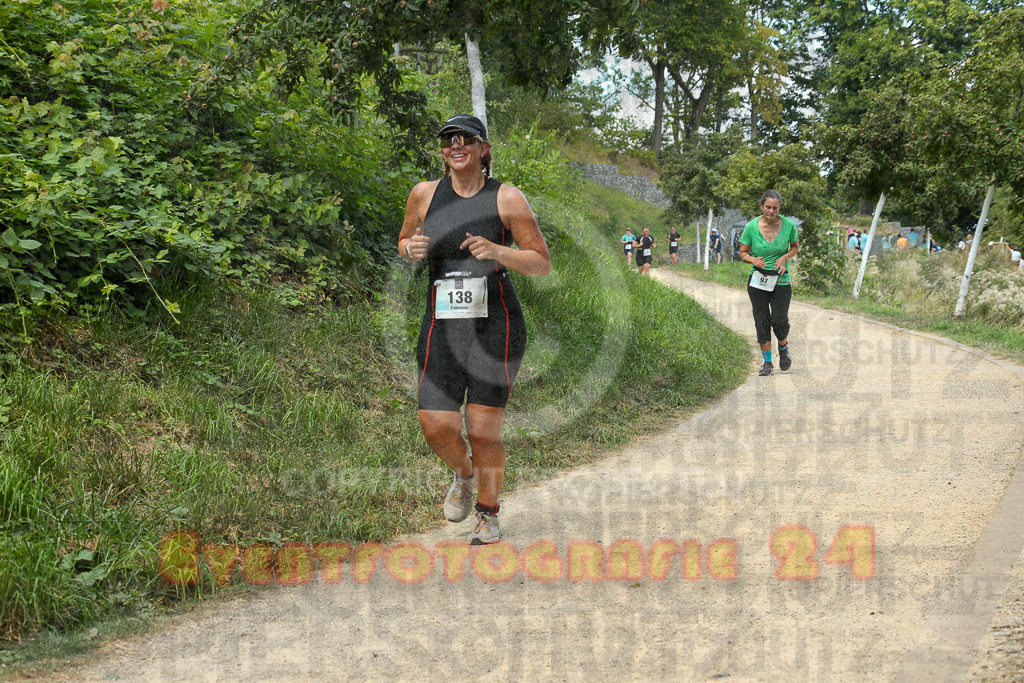 250824_1253_EX1_0837 | Sportfotografie im Rhein-Sieg Kreis, Köln, Bonn, NRW, Rheinland Pfalz, Hessen, etc. Unser Tätigkeitsfeld umfasst den Laufsport vom Volkslauf über den Marathon, Duathlon, Triathon bis zum Ultralauf wie Kölnpfad Ultra oder Schindertrail.