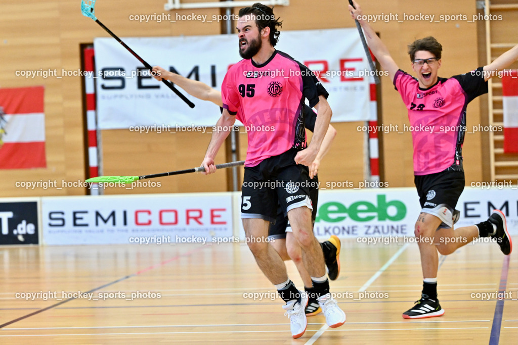 VSV Unihockey vs. Wiener Floorball Verein | Jubel Wiener Floorballverein Mannschaft, #9 ZEHETNER Laurin Wiener Floorballverein, #95 FELSBERGER Niklas Wiener Floorballverein, #29 Jonas-Justus Dopona Wiener Floorballverein, VSV Unihockey vs. Wiener Floorball Verein, VSV Unihockey vs. Wiener Floorball Verein am 18.05.2025 in Villach (Ballspielhalle St. Martin), Austria, (Photo by Bernd Stefan)