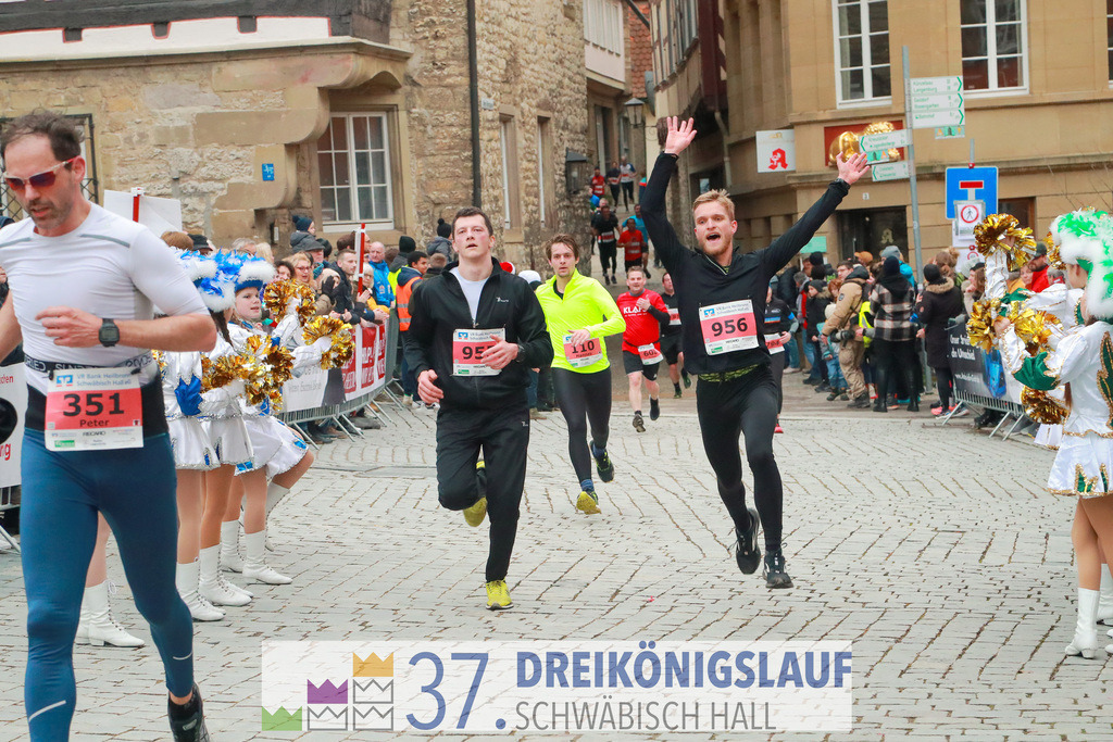 VR Bank Hauptlauf 10000m | 3 Koenigslauf 2023 - Realisiert mit Pictrs.com