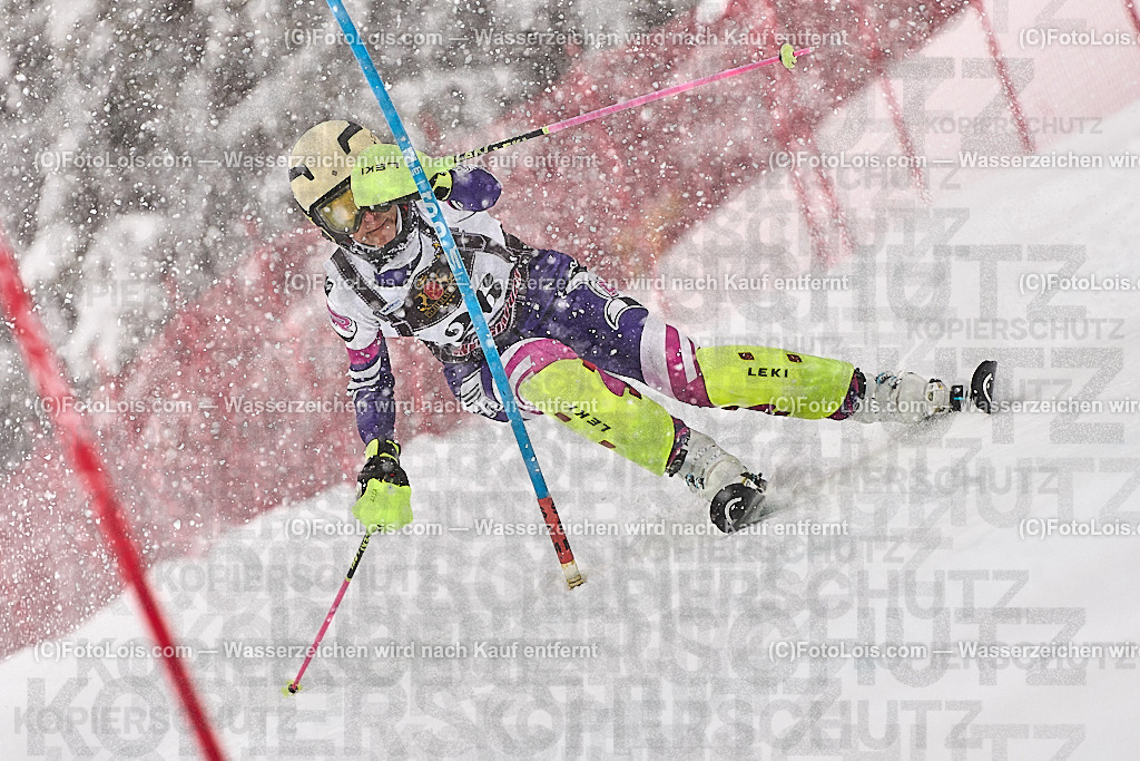 _ALP8369_MASTERS-WM_Reiteralm_CD_SL-I_DENSMORE BALLARD Lisa | FISWORLD CHAMPIONSHIPSMASTERS ALPINE SKIING, 23. – 28. MÄRZ 2026 - REITERALM | STMK | AUT.   Veranstaltet vom Masters-Referat des Deutschen Skiverbandes (DSV). Durchführende Organisation: WSV Pichl-Reiteralm, unterstütutzt von den Bergbahnen REITERALM bei Schladming und SKI AUSTRIA.                            Disziplinen:  Super-G, GiantSlalom, Slalom.                                                 Kategorien:  A (Herrn 30-59 Jahre), B (Herrn ab 60 Jahre), C (Damen 30-59 Jahre), D (Damen ab 60 Jahre).                Rennstrecken:   Gasselhöhe und Muldenliftpiste auf der Reiteralm.