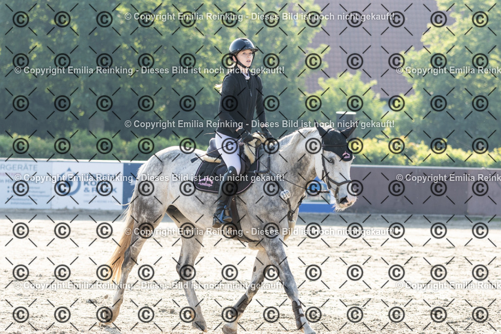 CL5A2206 | Emilia Reinking Fotografie - Realisiert mit Pictrs.com