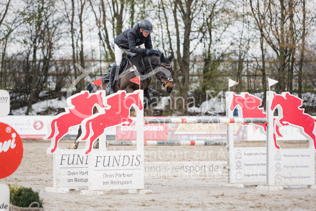 220402_HF-Laar_2PhM2-Spr-274 | SEASON OPENING 2022
Herford Laar
02.04.2022
07 Zwei-Phasen-Springprüfung Kl.M**