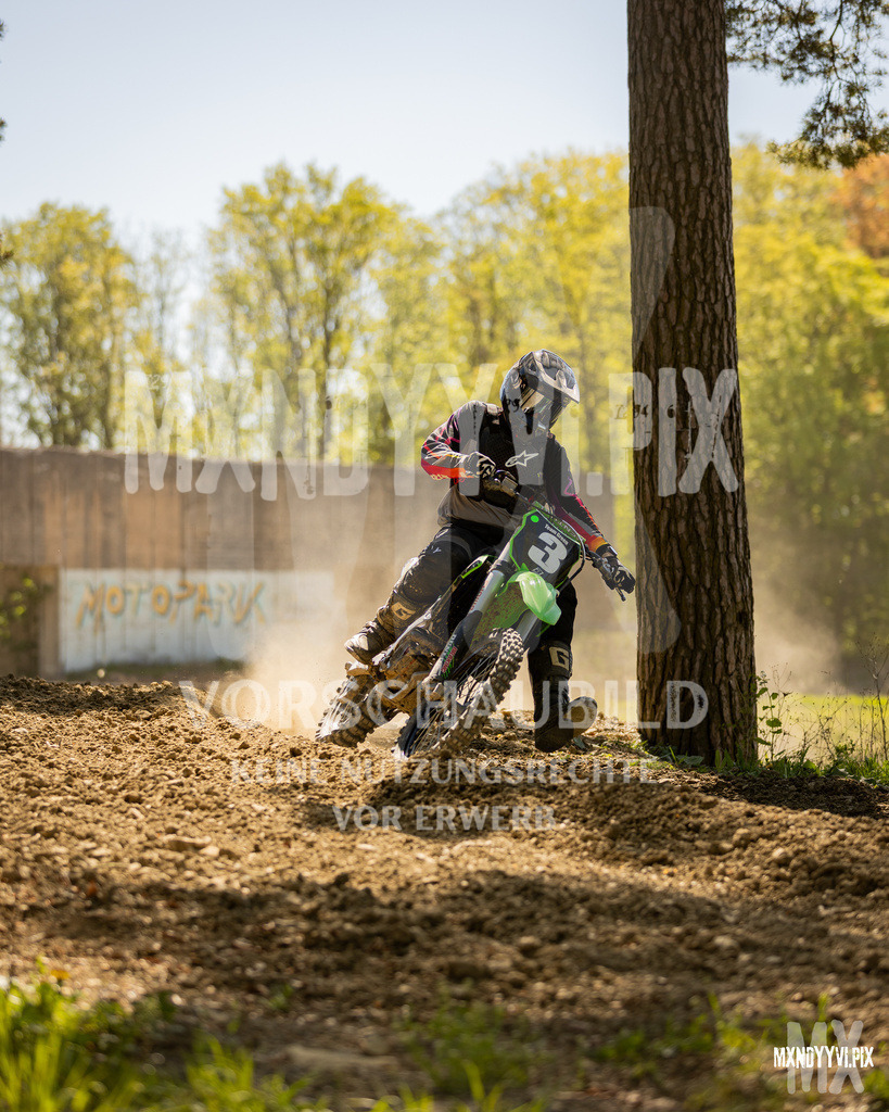 866A4859 | mxndyyvipix