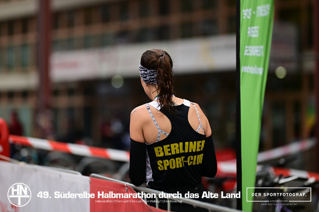Süderelbe Halbmarathon 2025 I 09.11.2025 I Fotograf_DerSportfotograf.I 00677 | Der Sportfotograf. - Realisiert mit Pictrs.com
