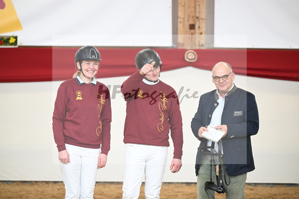 Sonderpreis Beste Longenfuehrer_2252124 | hf-fotografie - Realizzato con Pictrs.com