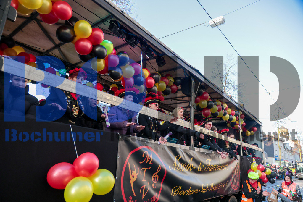 SES_BOCLIN20240212-33 | bond - Realisiert mit Pictrs.com