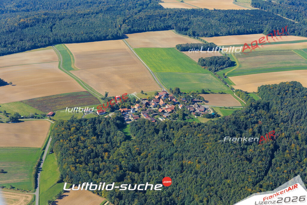 Luftbild von Buch Untermerzbach - Luftaufnahme wurde 2015 von https://frankenair.de mittels Flugzeug (keine Drohne) erstellt - die Geschenkidee