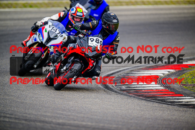 MaZZes_FotoMatrix_240717_6007705_6288 | INST