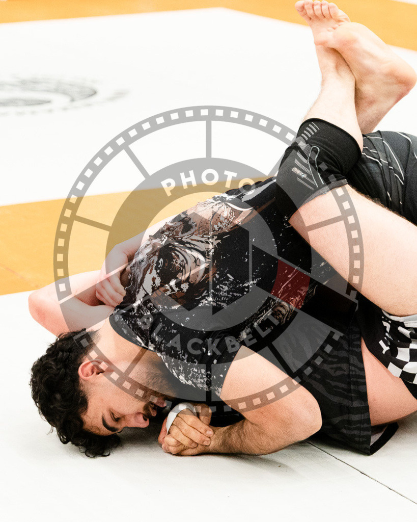 20251122PBB14840 | Athletes compete during the Grappling Industries Berlin Jiu-Jitsu and Grappling Championship, on November 22, 2025 in Berlin, Germany. © photoblackbelt