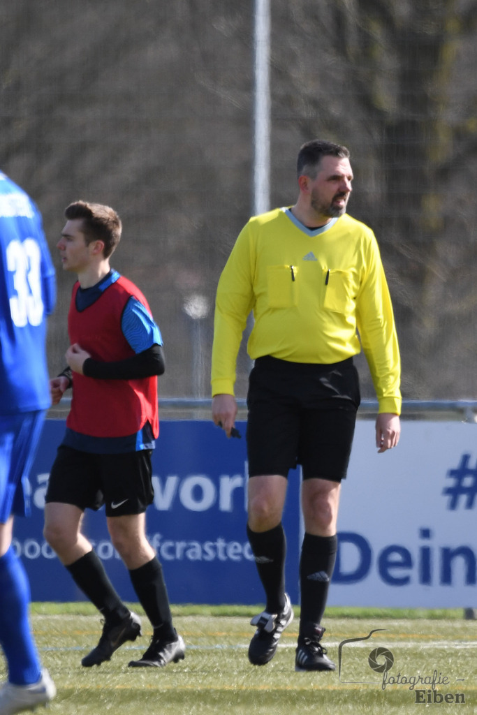 FC Rastede-WSC Frisia | Herren Kreisliga; FC Rastede (blau)-WSC Frisia WHV (rot) am 26.03.2023; in Rastede (Stadion Kötterweg), Photo: Philip Eiben 2023 - Realisiert mit Pictrs.com