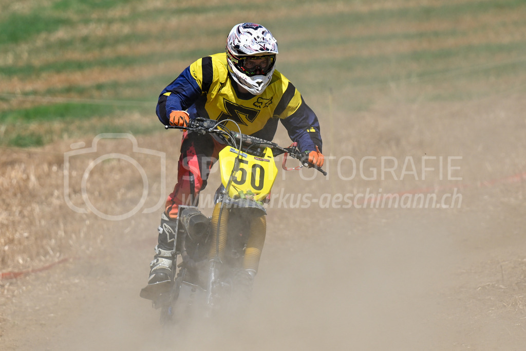 Motortrotti-Rennen Buch am Irchel - 19. August 2023 | Motortrotti-Rennen Buch am Irchel
Buch am Irchel, Kt. Zürich
Bild: Sportfotografie Markus Aeschimann | www.markus-aeschimann.ch - Realisiert mit Pictrs.com