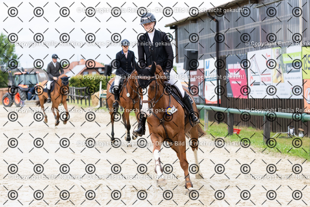 CL5A5518 | Emilia Reinking Fotografie - Realisiert mit Pictrs.com