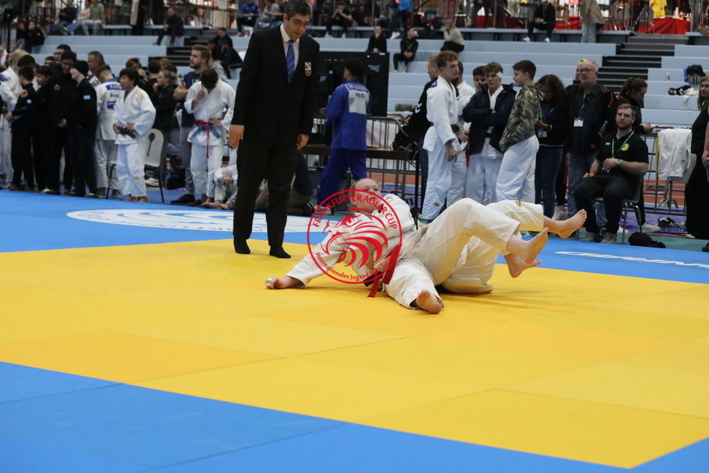 1J7A2590 | Fotos vom Adler Cup - Pictures from Adler Cup

Hier findet Ihr alle Eindrücke und großen Momente der Adler Cup Wochenenden. Here you will find all impressions and great moments of the Adler Cup weekends. - Realisiert mit Pictrs.com