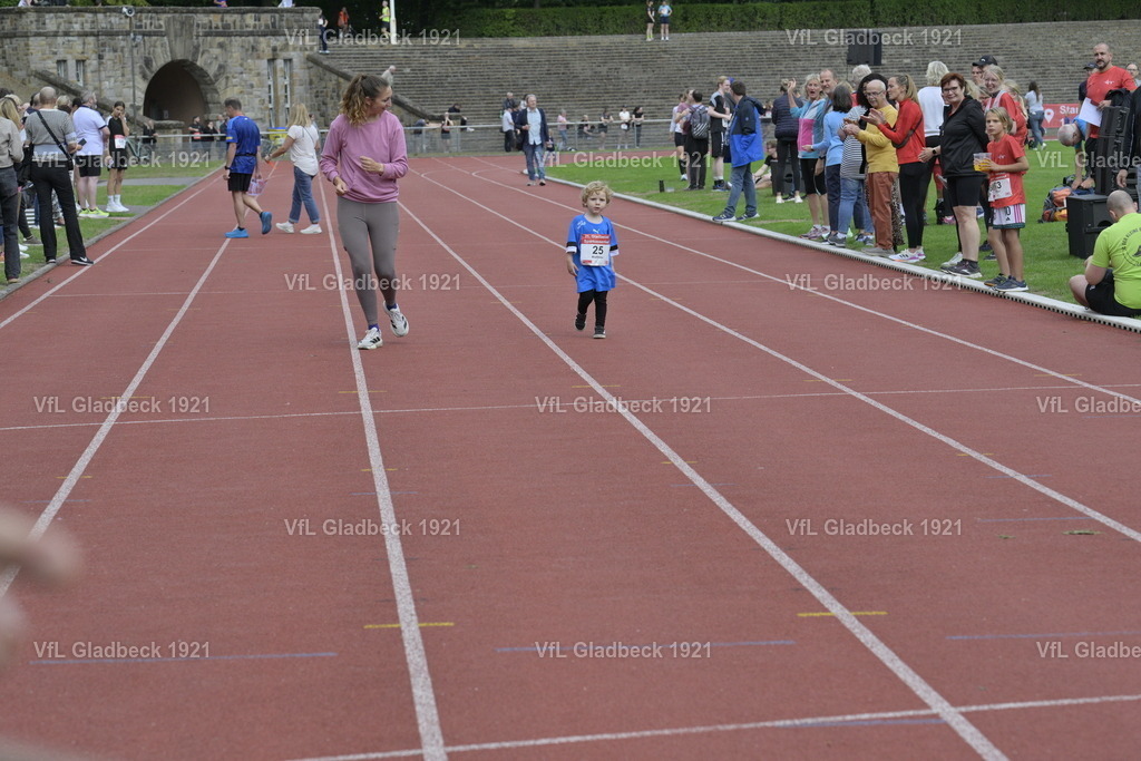 2026-08-23_Sparkassenlauf_Bamb_Peter_00071 | Die Fotografen - Realisiert mit Pictrs.com