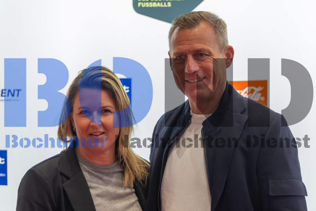 SES_HOFDFM20251006-21 | bond - Realisiert mit Pictrs.com