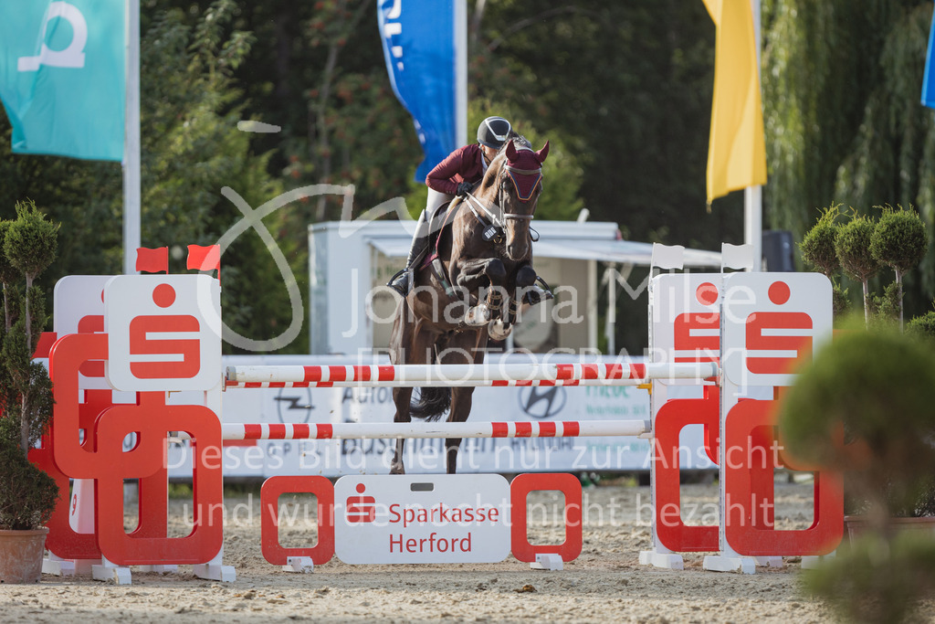 220728_BHO_ST_M1-Spr_1-692 | Deine schönsten Turniermomente als professionelle Fotos! Entdecke hochwertige Pferdesport-Fotografie im Online-Shop. Jetzt Fotos finden & bestellen!