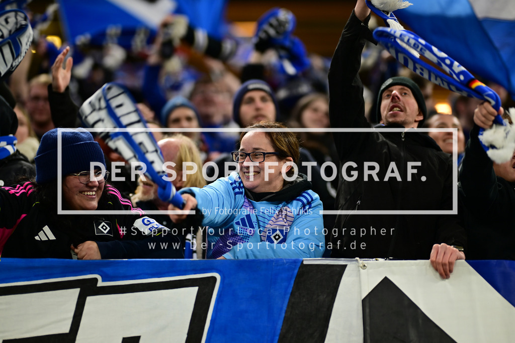 Fußball I Frauen I Saison 2025-2026 I DFB-Pokal I Achtelfinale I Hamburger SV - Bayer 04 Leverkusen I 17161 | Der Sportfotograf. - Realisiert mit Pictrs.com