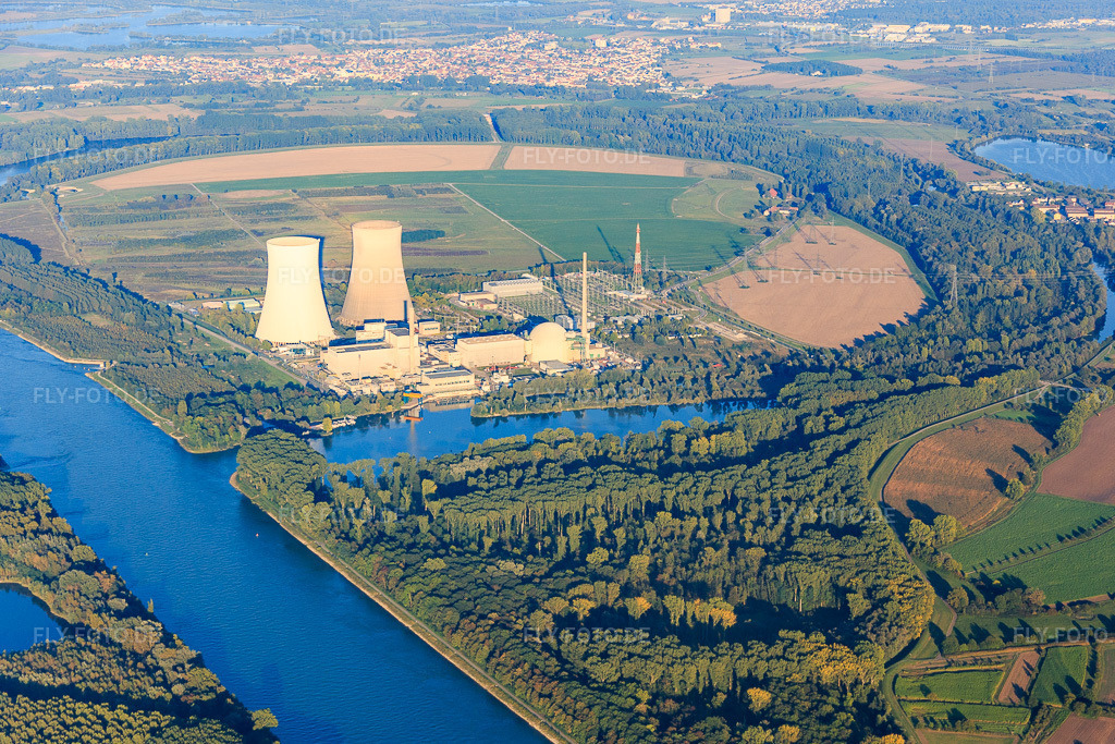 Luftbild: KKW der EnBW Kernkraft GmbH (EnKK) am Rhein in Philippsburg im Bundesland Baden-Württemberg in Deutschland. Foto: IMG_073090.jpg vom 23.09.2014 durch Werner Riehm/FLY-FOTO.deAuflösung des Originals: 5147 x 3431 px