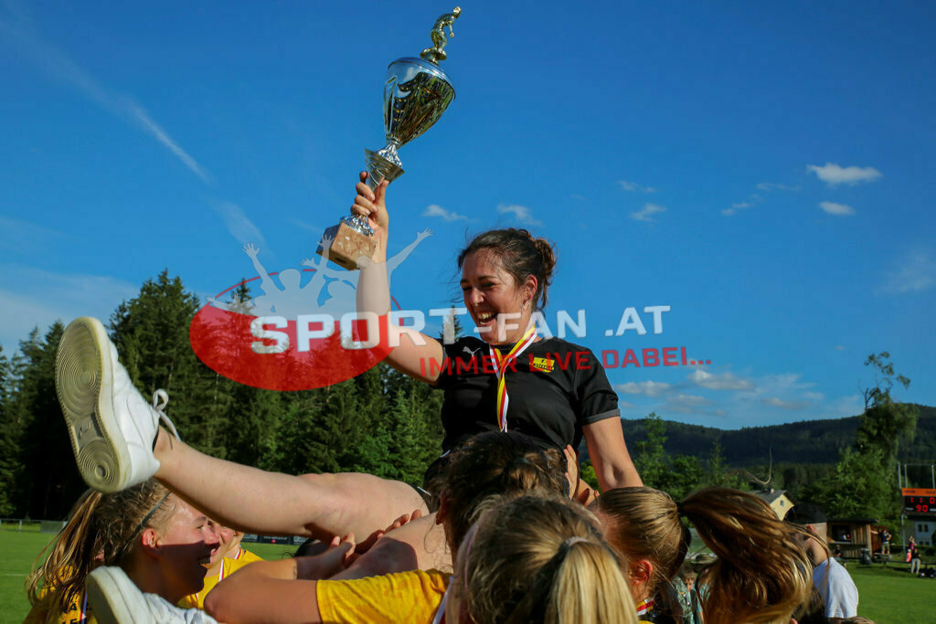 SV Oberglan Damen - Austria Klagenfurt |  ; SV Oberglan Damen - Austria Klagenfurt am 06.06.2022 in Oberglan
(Sportplatz), AUSTRIA, (Photo by Ernst Krawagner sport-fan.at) - Realisiert mit Pictrs.com