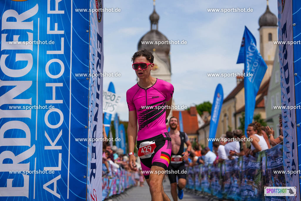DSC04946 | Stadttriathlon Erding 2025. #yourpictrs #sportshot_your_pictrs @Sportshotphotography #stadttriathlonerding Copyright: www.sportshot.de