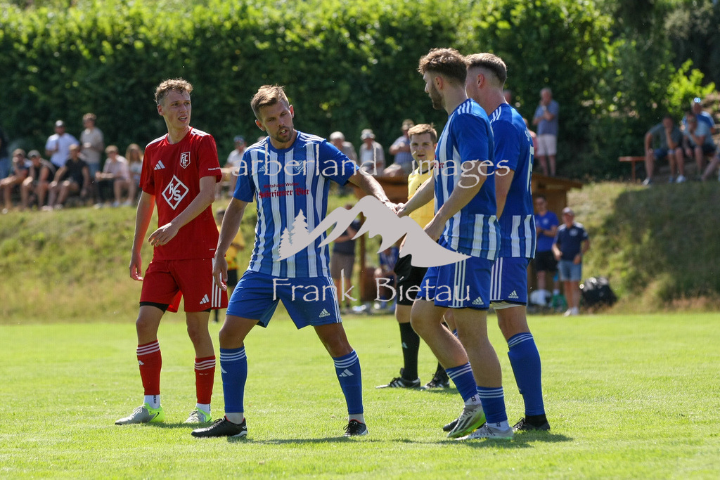 993T9134 | Medien- Sport- Entertainmentfotos