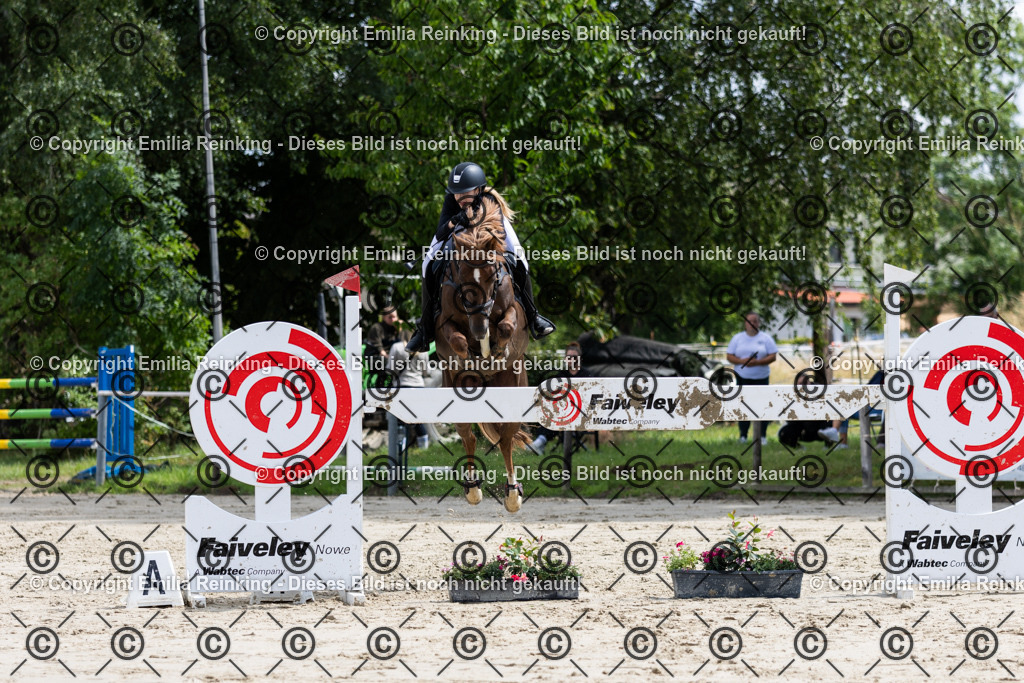 CL5A1003 | Emilia Reinking Fotografie - Realisiert mit Pictrs.com