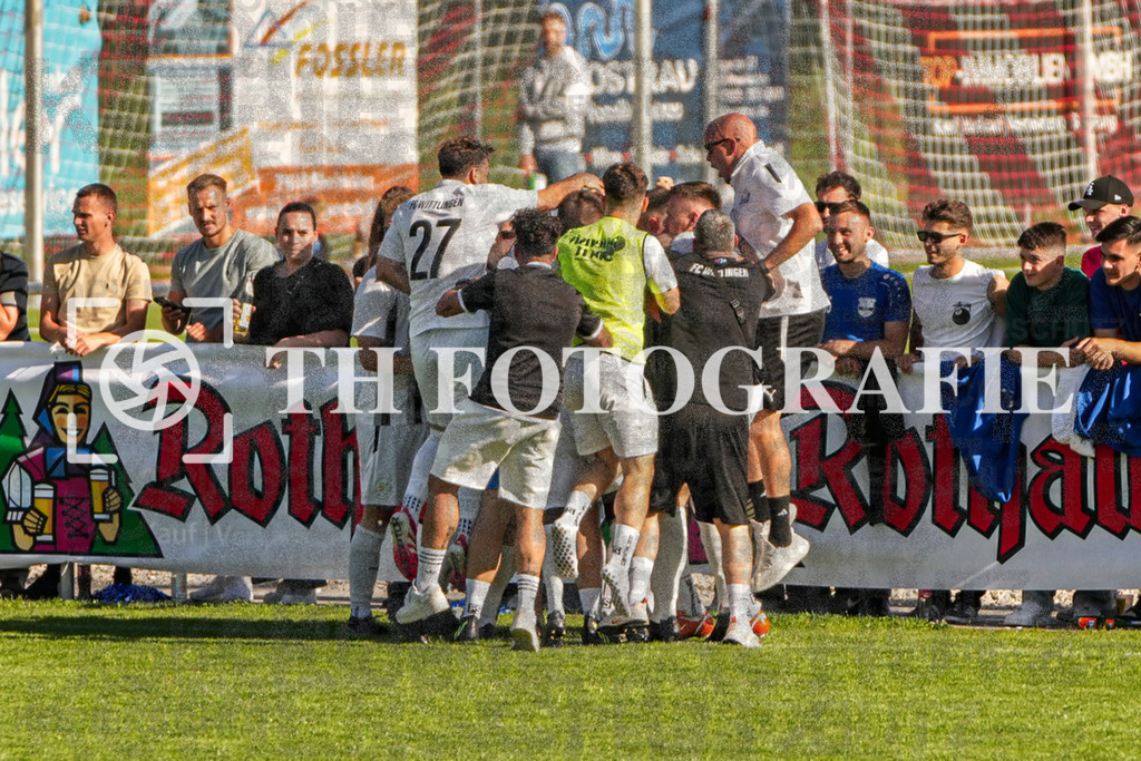 GER, FC Zell - FC Wittlingen, Fussball, Rothaus Bezirkpokal, Finale, Saison 2024/2025, 29.05.2025 | GER, FC Zell - FC Wittlingen, Fussball, Rothaus Bezirkpokal, Finale, Saison 2024/2025, 29.05.2025Foto: TH Fotografie/Alessio Bosco