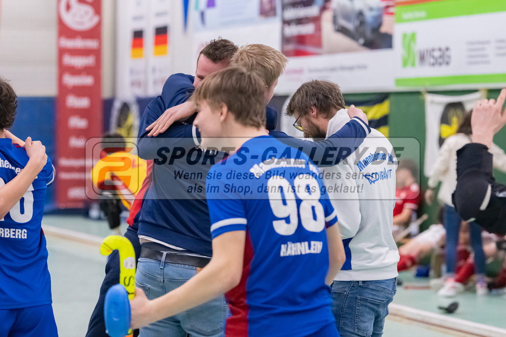 HK_20230305_106342 | Deutsche Meisterschaft MU16 Finale Mannheimer HC - Rot-Weiss Köln / Ehrungen am 5.3.2023 RWK, Köln ,